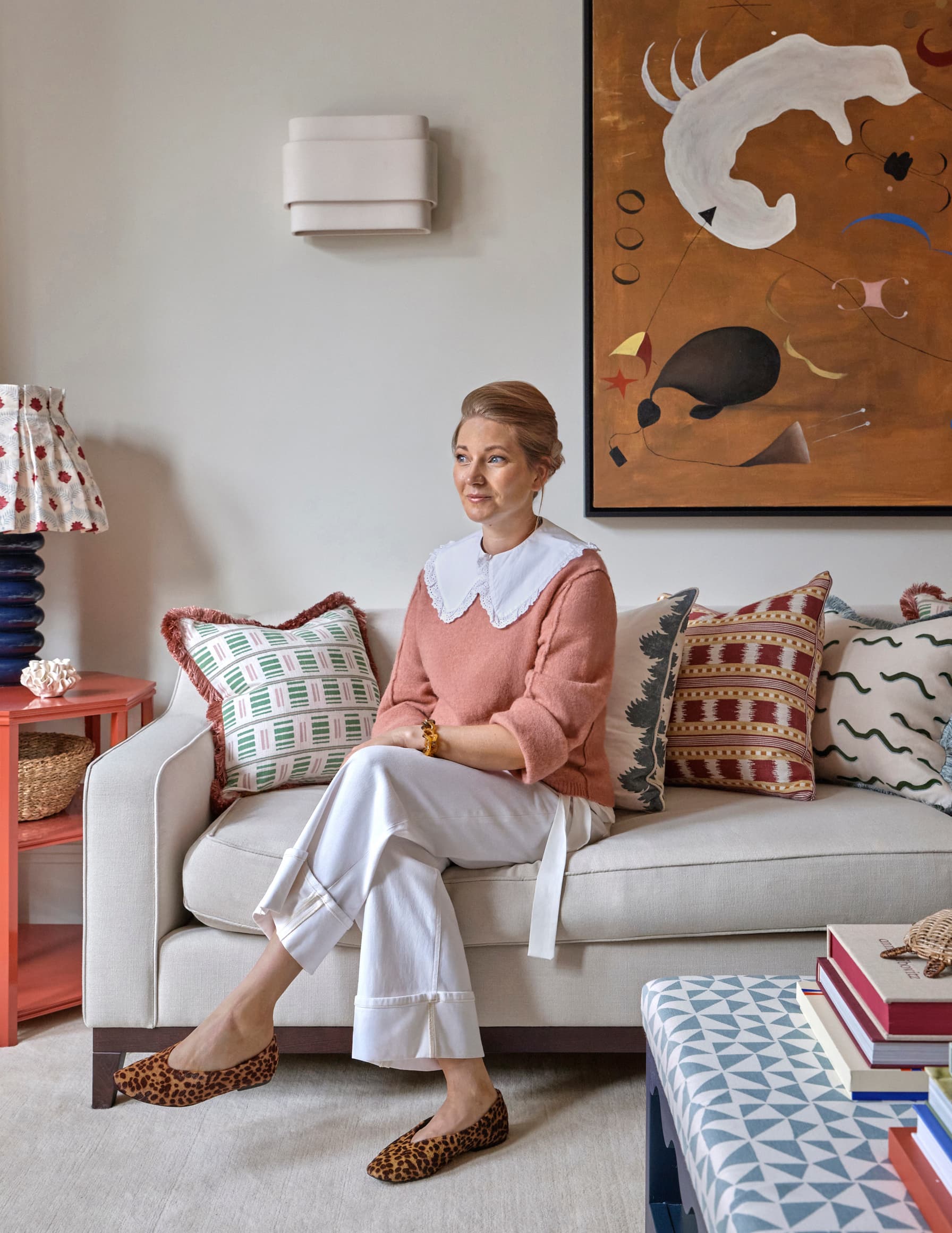 13 CHHI Chelsea Living Room