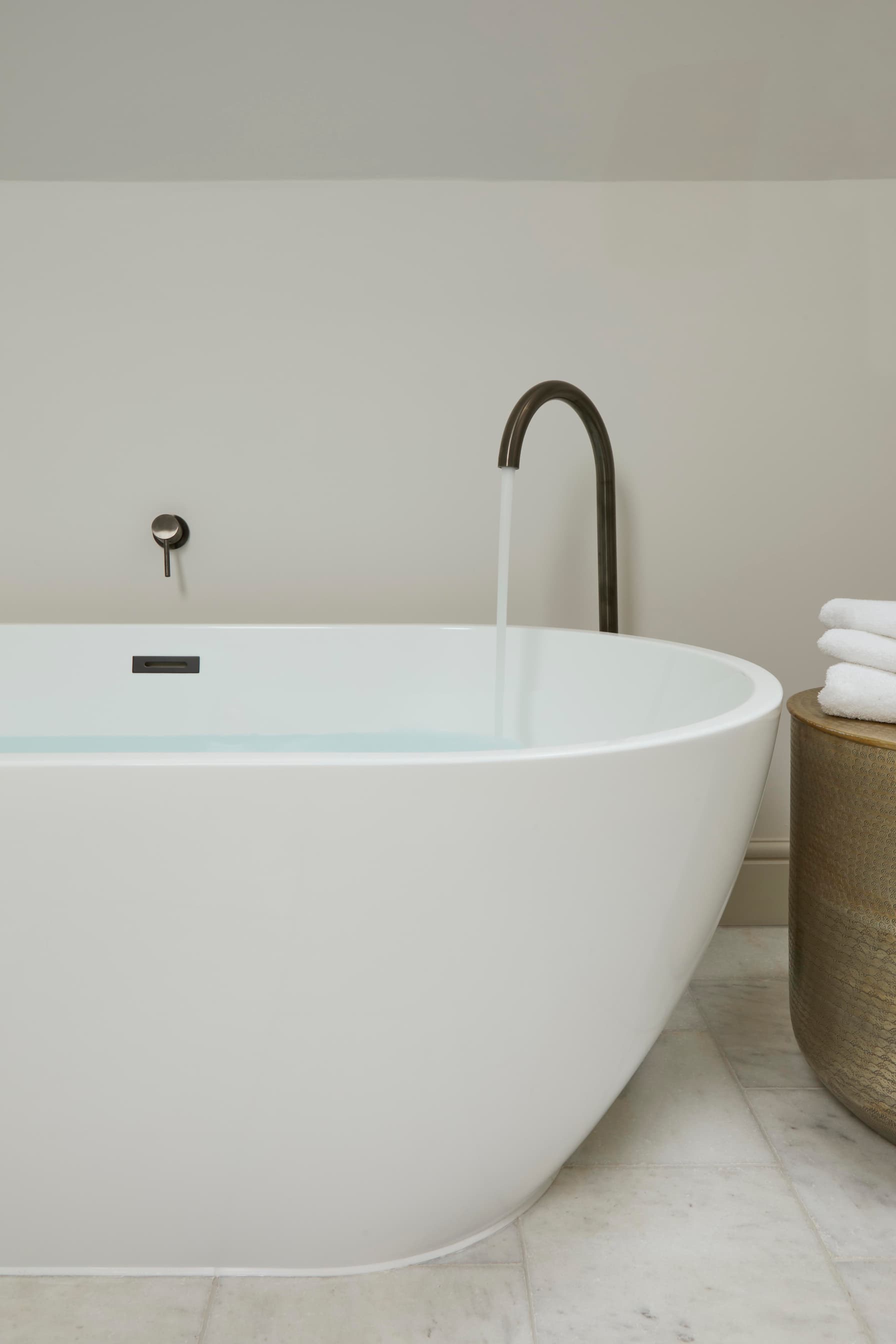 Stable Yard 046 lo res