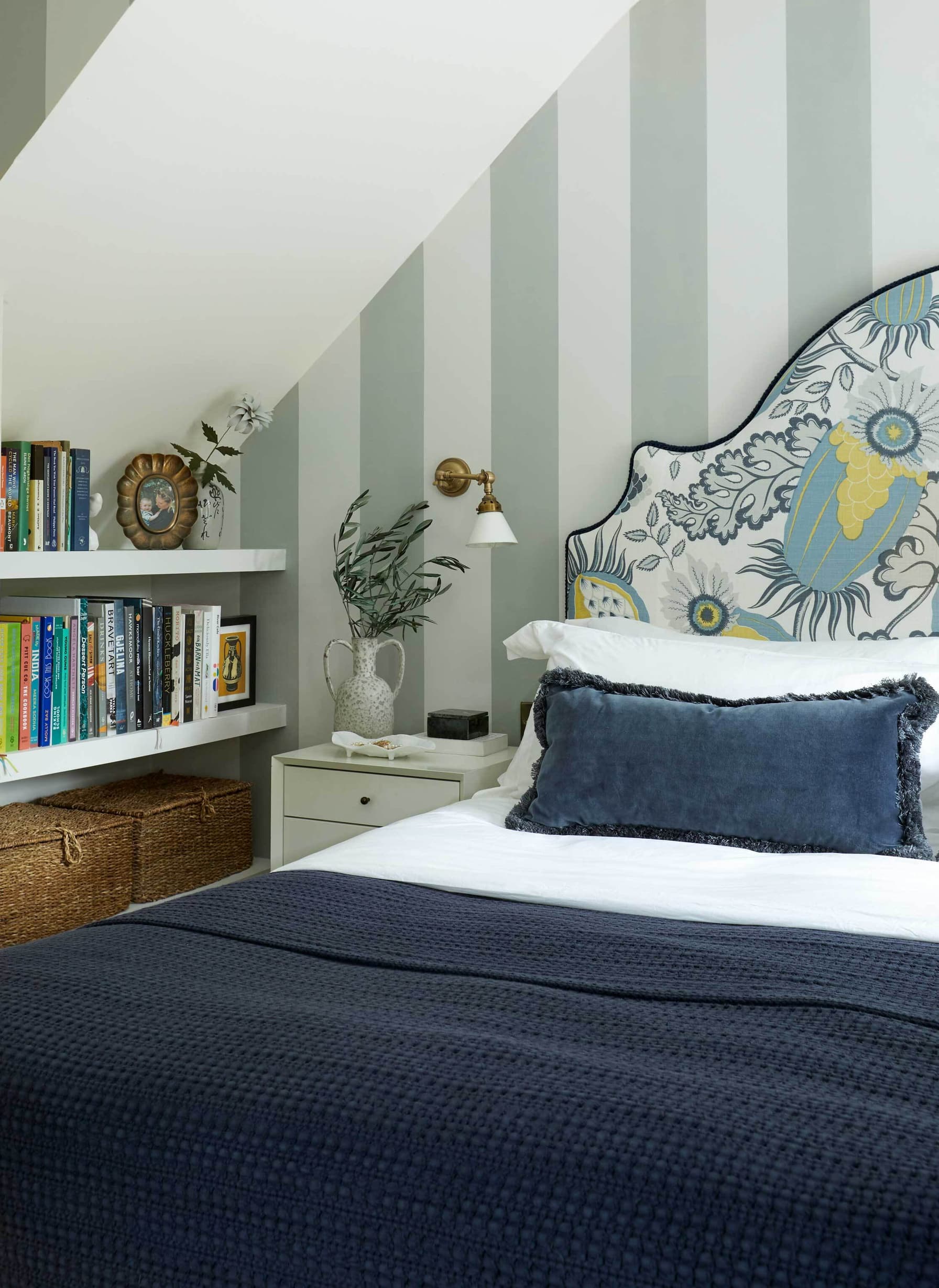 12 Barn Conversion CHHI