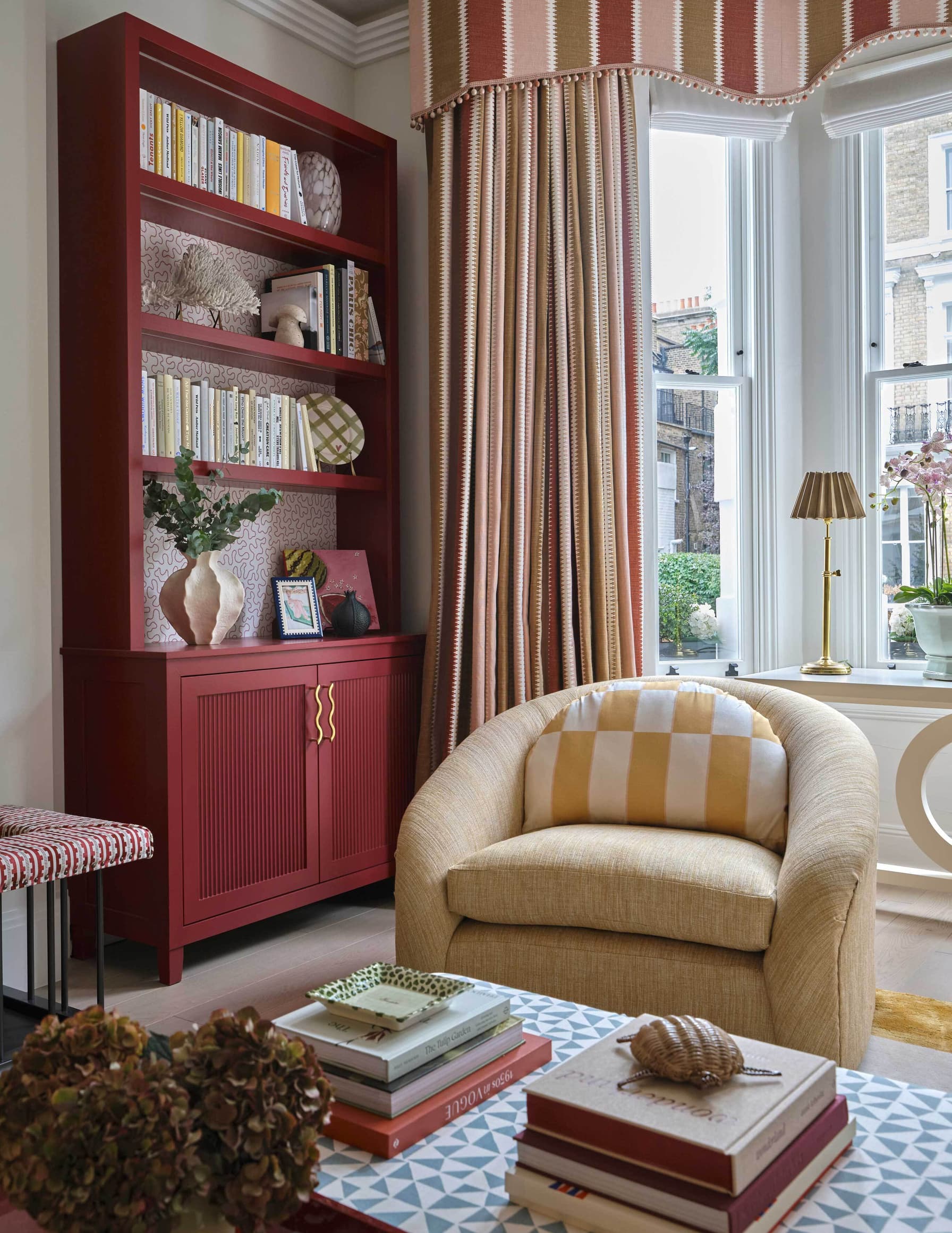 05 CHHI Chelsea Living Room
