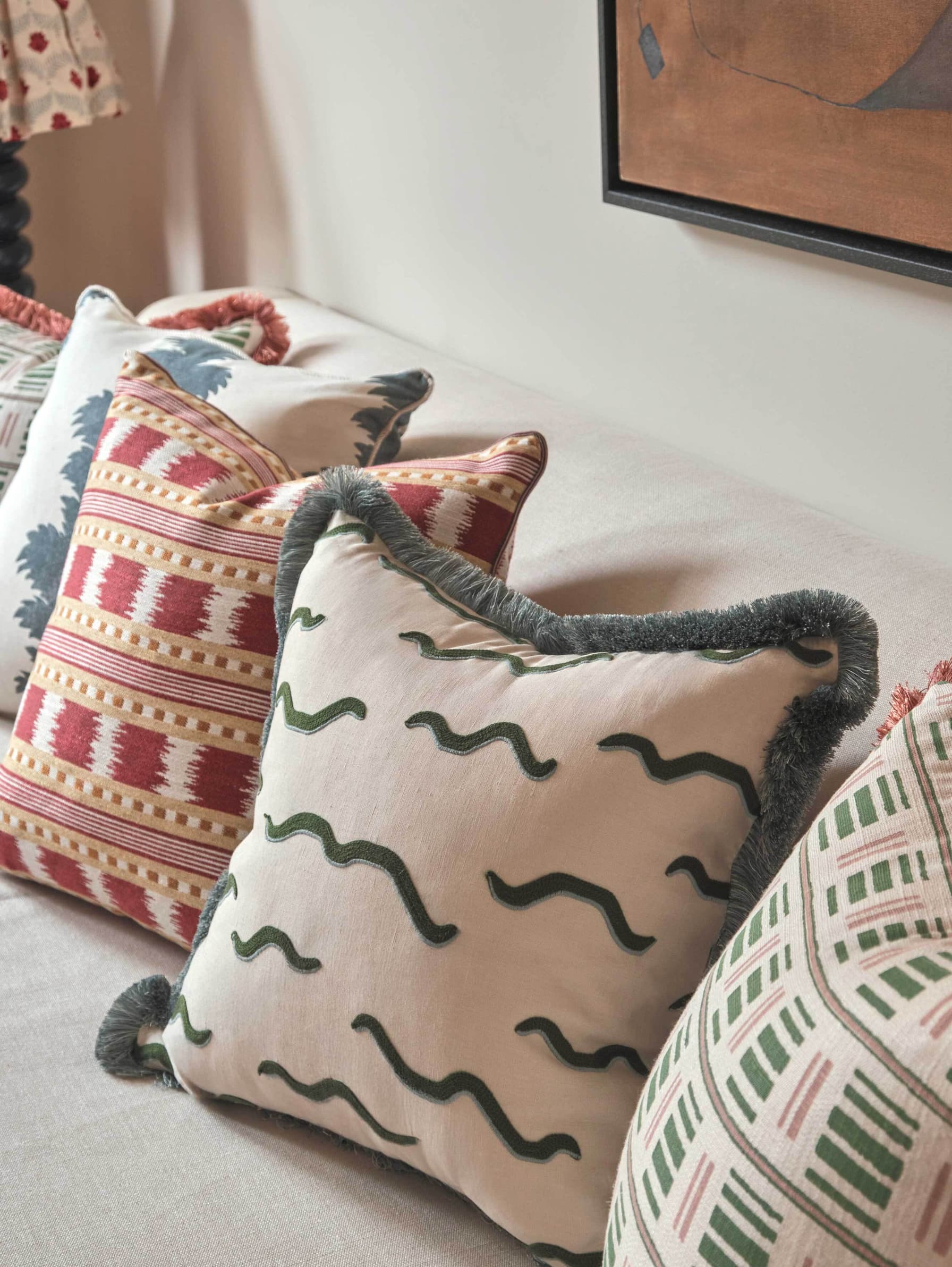 10 CHHI Chelsea Living Room