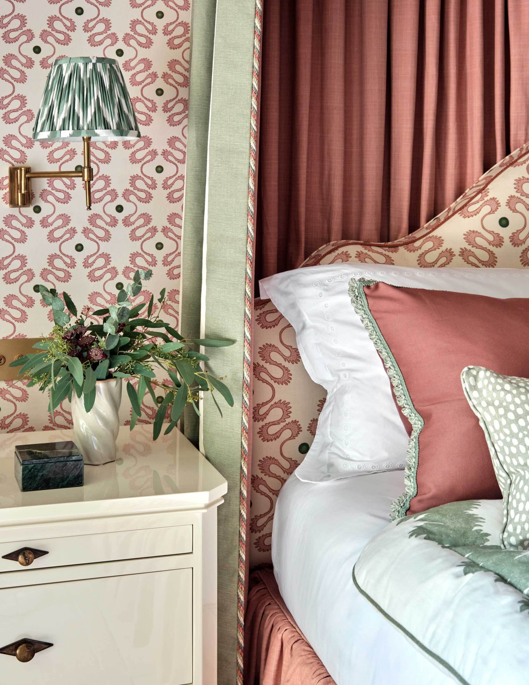34 CHHI Chelsea Master Bedroom